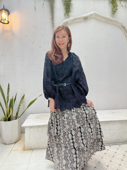CRYSTALS EMBROIDERY TOP