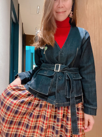 STRETCHY V NECK DENIM JACKET