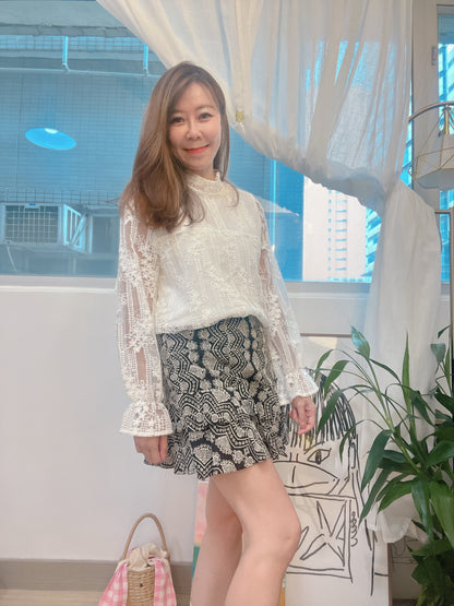 LACE BLOUSE